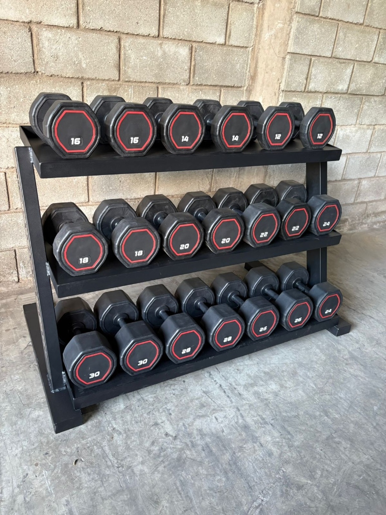 Catálogo Max Force Mockup
